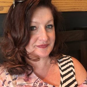 Meet your Posher, Lynn